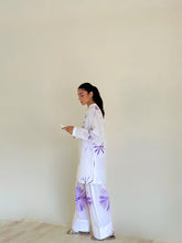 Load image into Gallery viewer, Lilac Lily