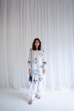 Load image into Gallery viewer, Blue Breeze