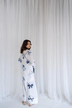 Load image into Gallery viewer, Blue Breeze