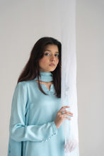 Load image into Gallery viewer, Iris