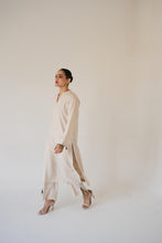 Load image into Gallery viewer, Ecru