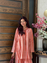 تصویر گیلری ویور میں لوڈ کریں، Peachy keen
